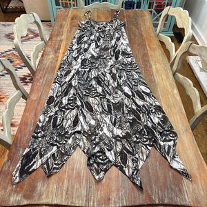 Lisa Vintage Feather Print Maxi Dress Black and White Size 12